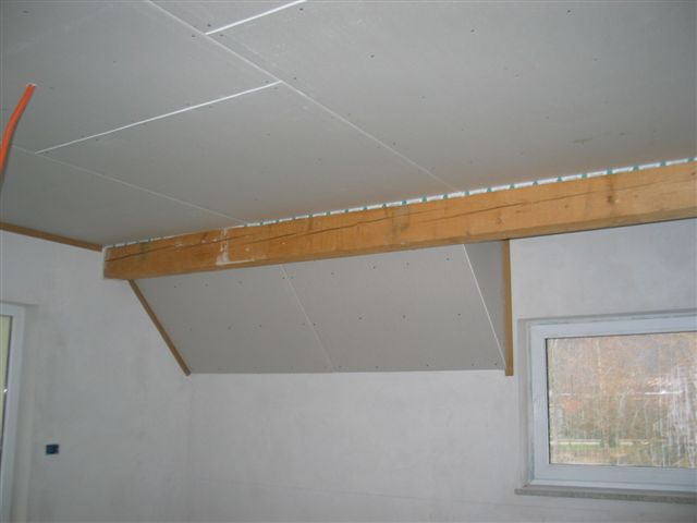 Montaža knauf plošč na kovinsko podkonstrukcijo spuščenega stropa